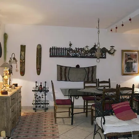 Πανσιόν Nuvole Όλμπια